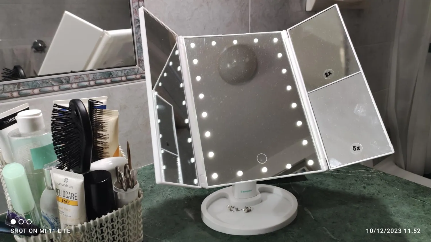 Beper Specchio Trucco Luminoso 22 LED 35x24 cm 1x 2x 5x
