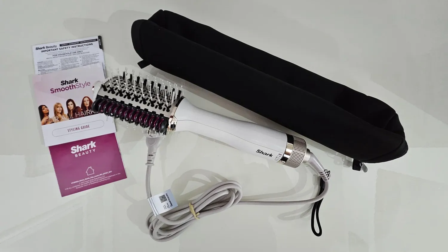 Shark SmoothStyle HT212EU Spazzola ad Aria Calda Bianca