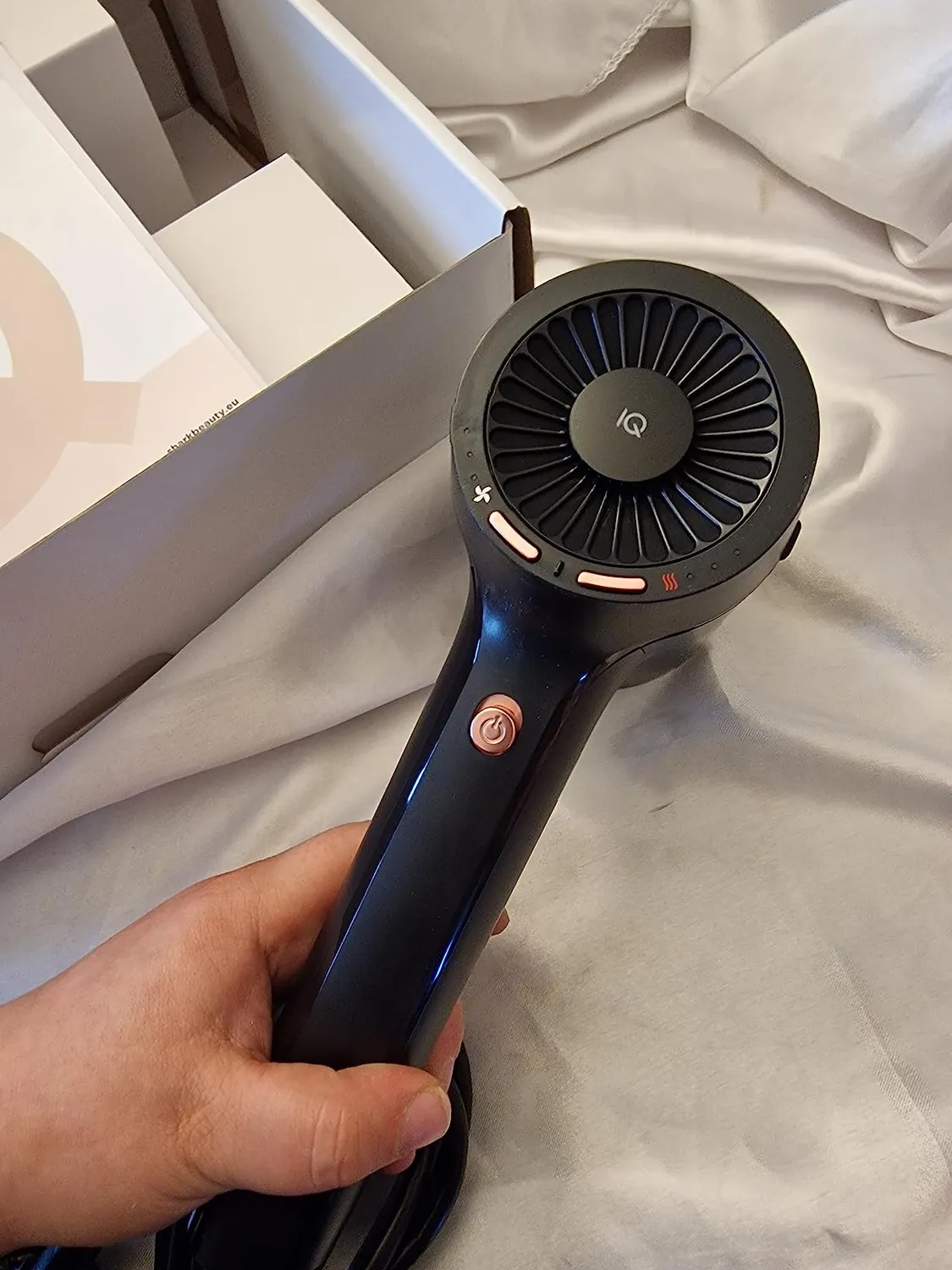 Shark Style iQ HD102EU asciugacapelli ionico nero 1600W
