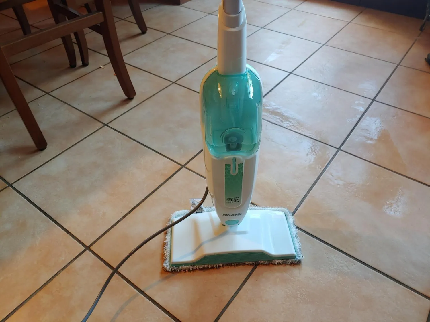Shark Steam Mop S1000EU scopa a vapore bianca verde