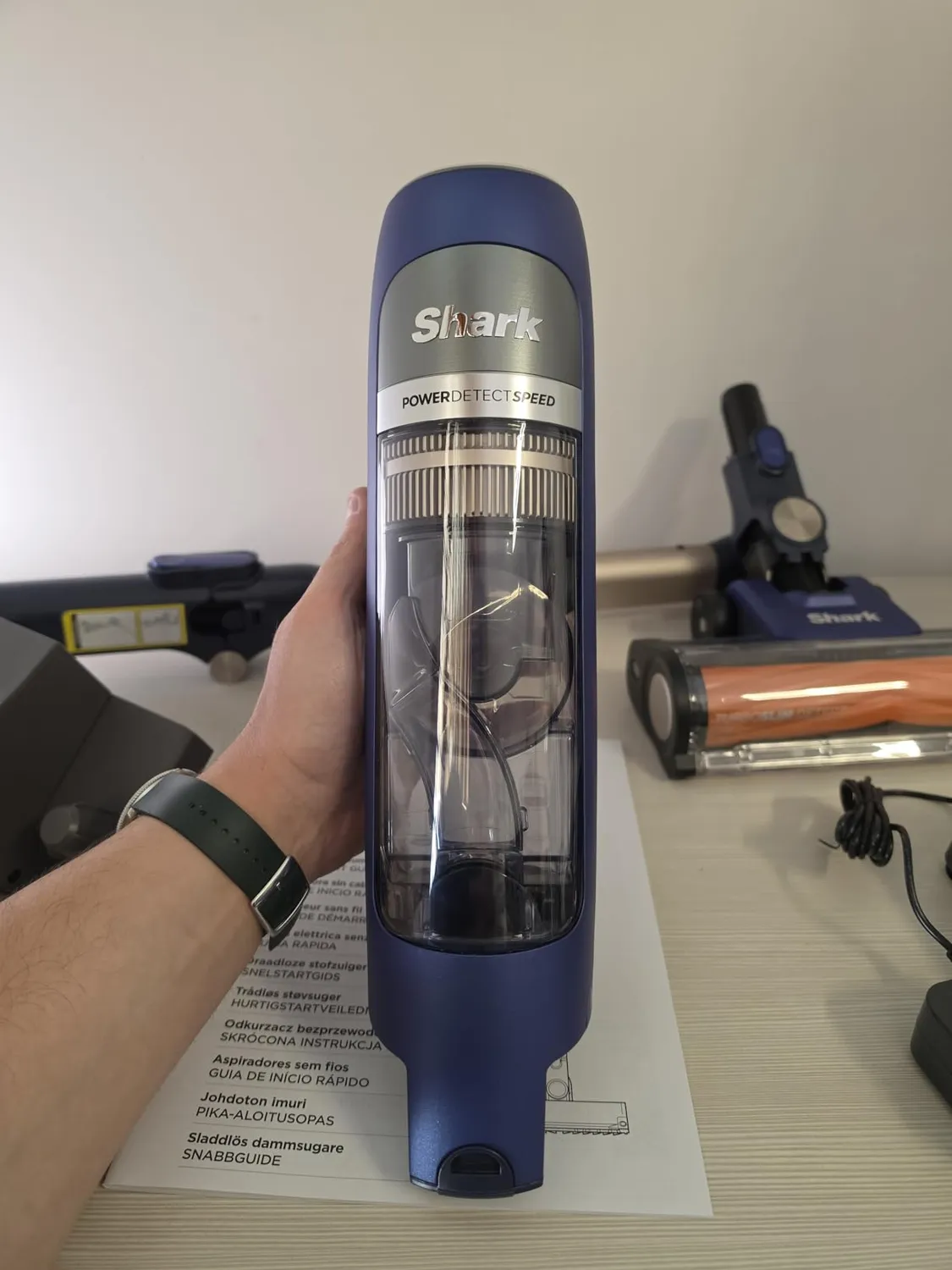 Shark PowerDetect Speed scopa senza filo salvia 60 min