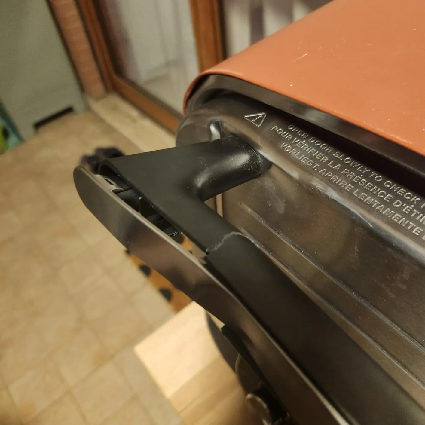 Ninja Woodfire OO101EU Forno Pizza Esterno 8-in-1 rosso