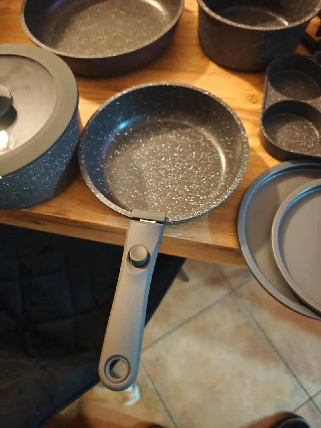 YASHE set pentole induzione 20 pezzi con padella uova