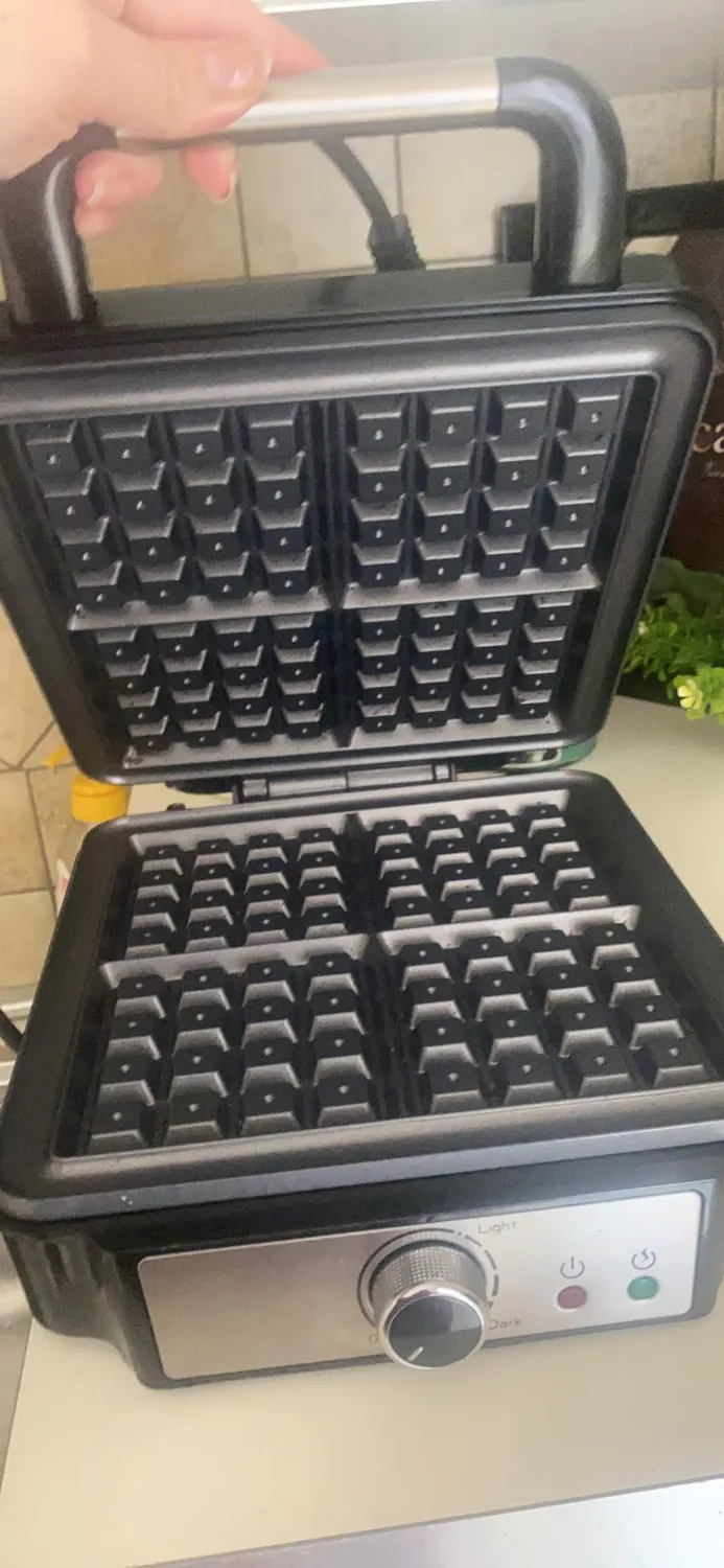 Yashe Piastra Waffle 4 Fette Medium 1200W Antiaderente