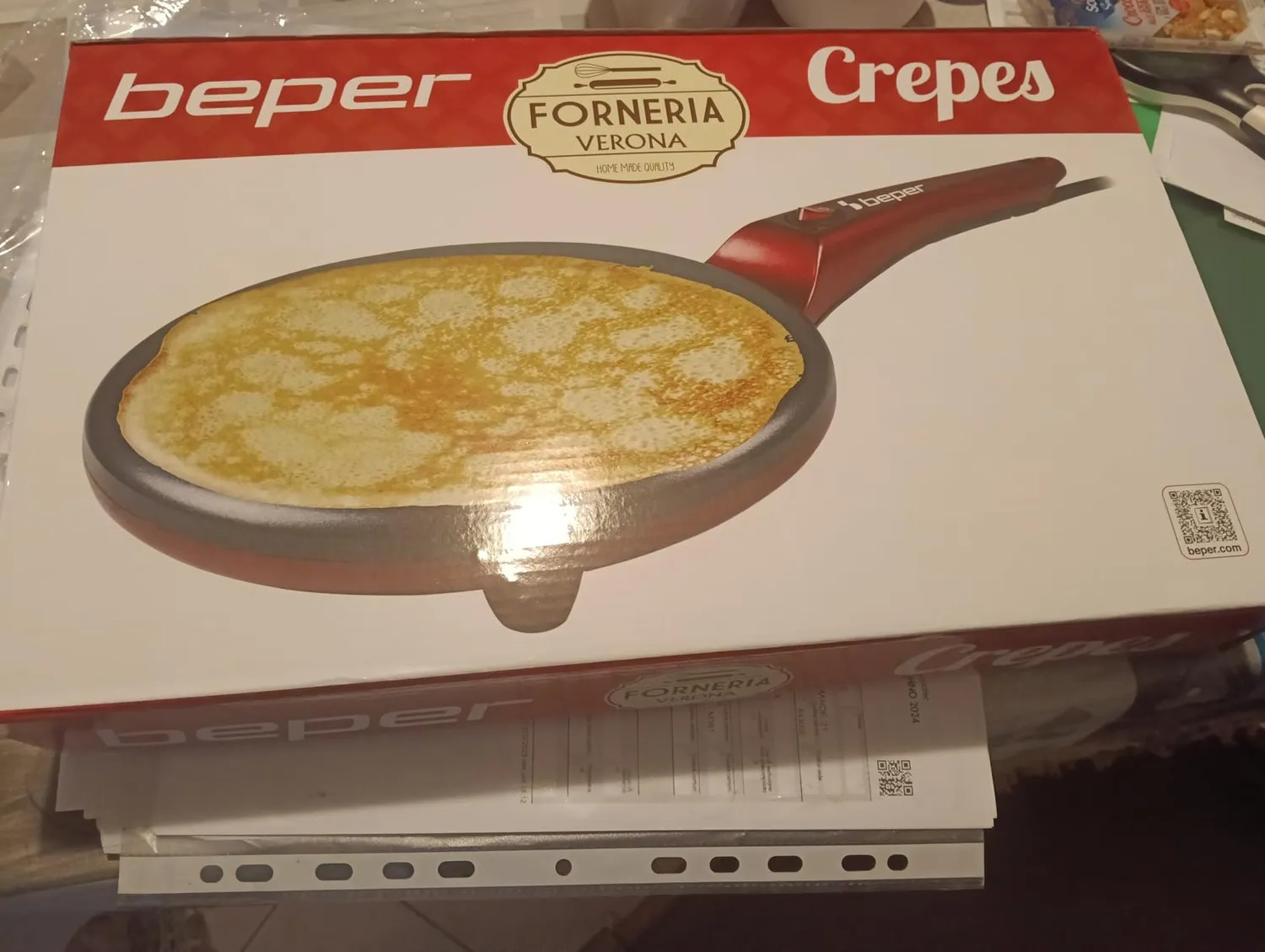 Beper BT.710Y Crepiera Elettrica con Manico 800W Antiaderente