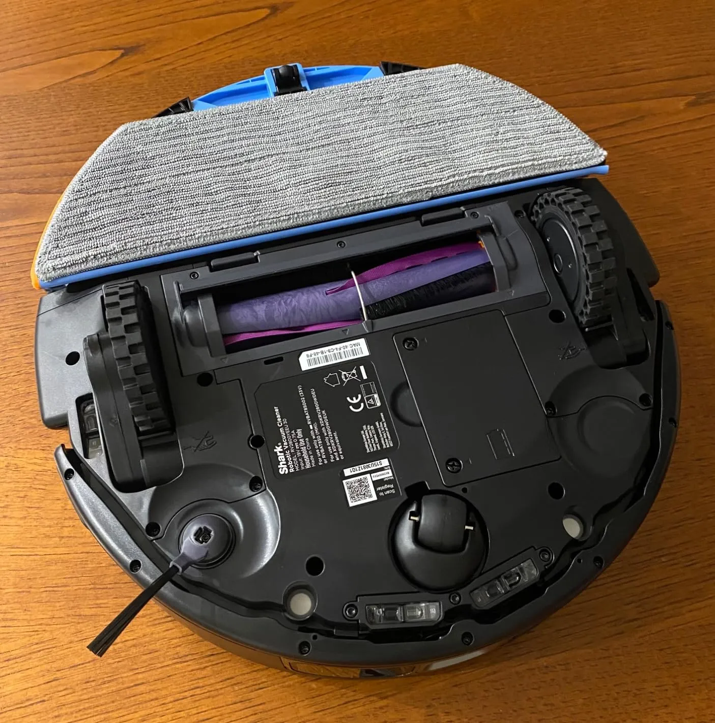 Shark PowerDetect NeverTouch Pro robot aspirapolvere nero
