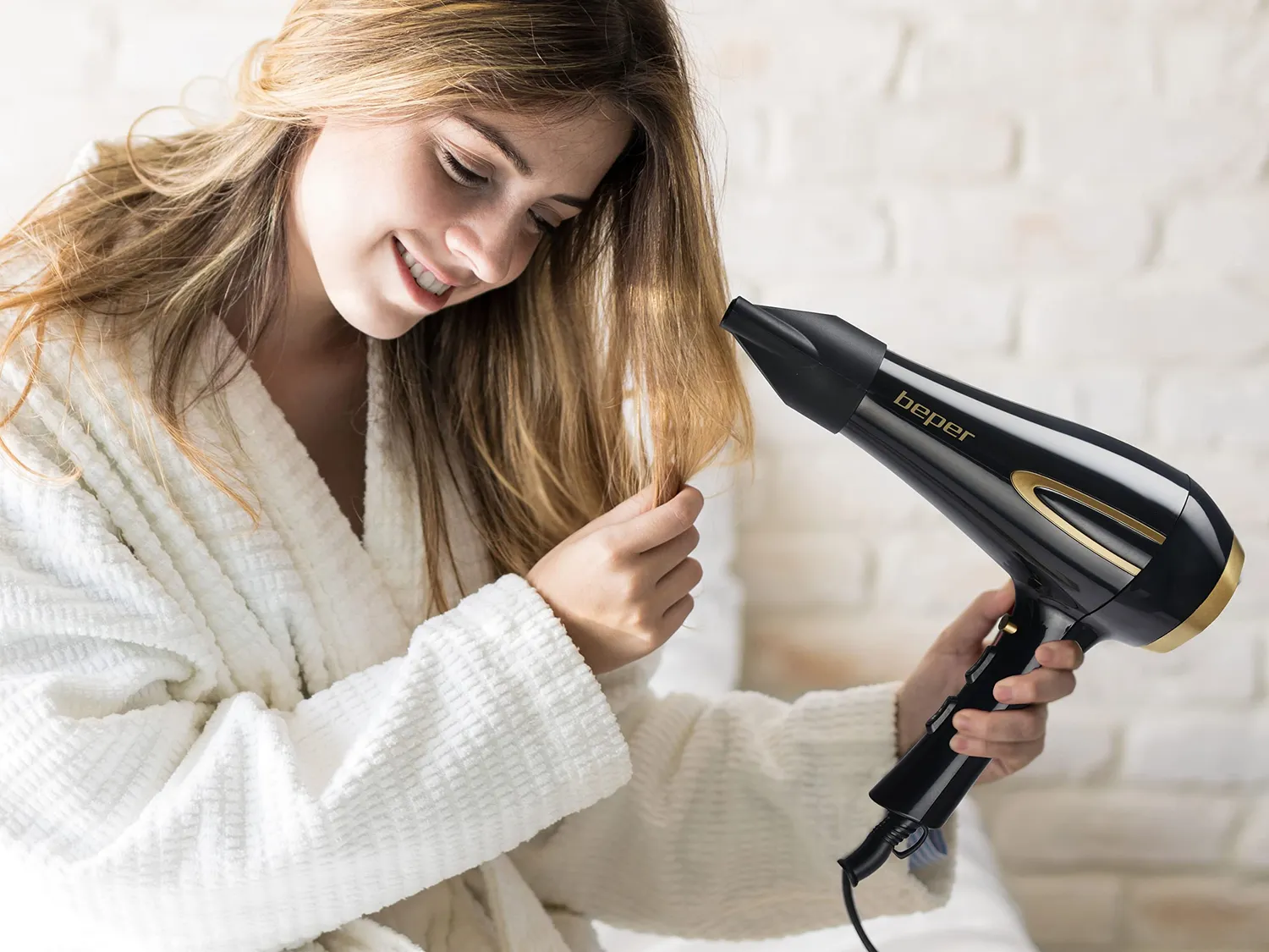 Beper P301ASC001 phon professionale 2200W motore AC