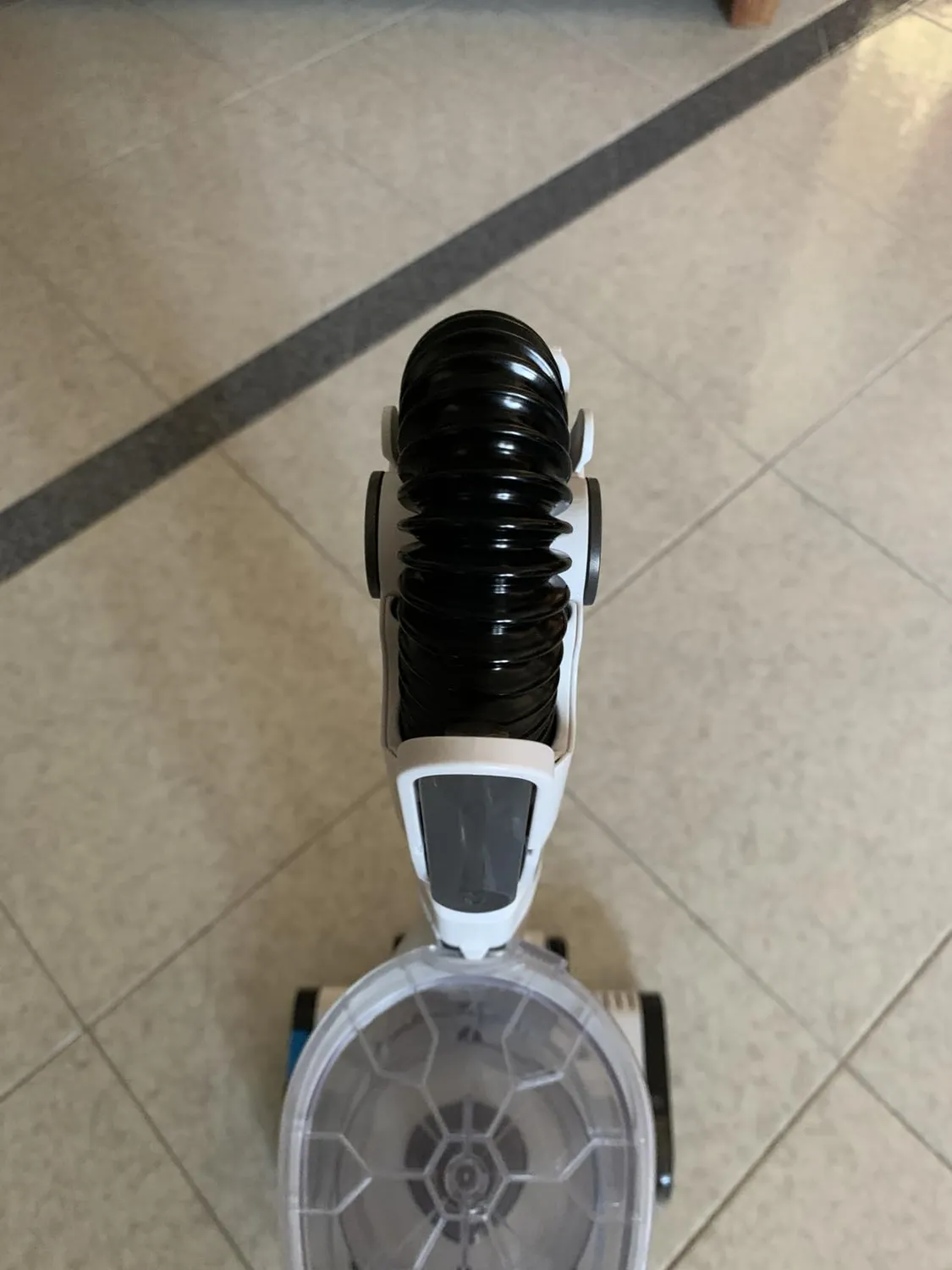 Shark PowerPro IZ382EUT aspirapolvere senza filo ottone chiaro