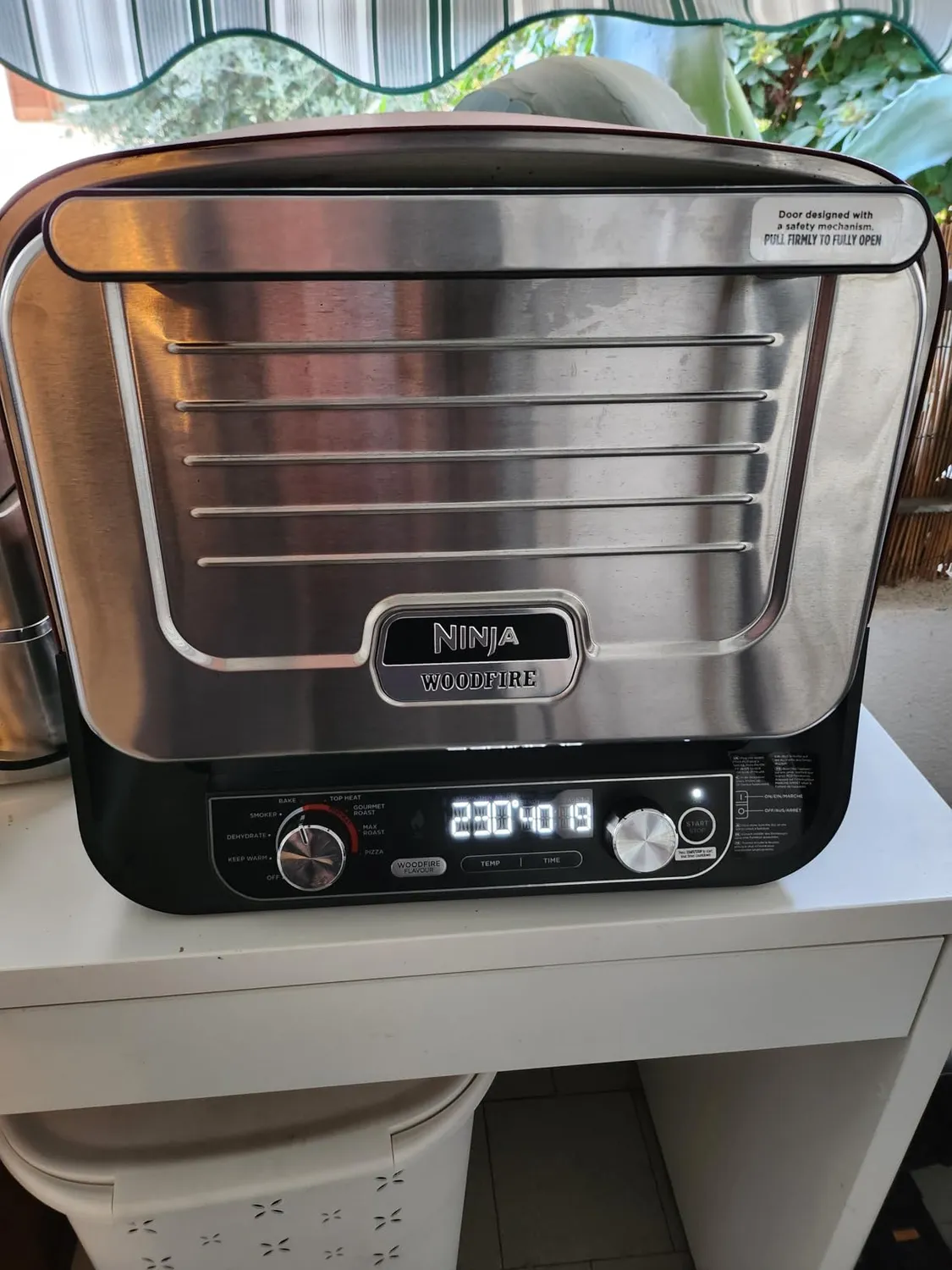 Ninja Woodfire OO101EU Forno Pizza Esterno 8-in-1 rosso