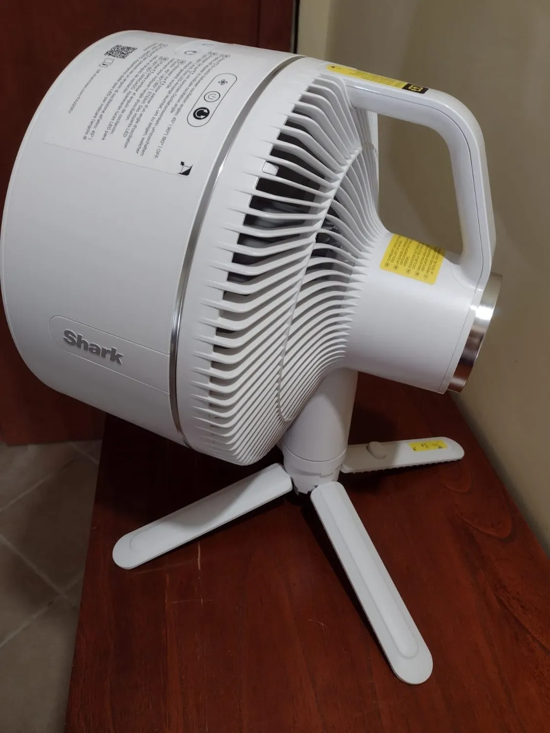 Shark FlexBreeze ventilatore con nebulizzatore bianco