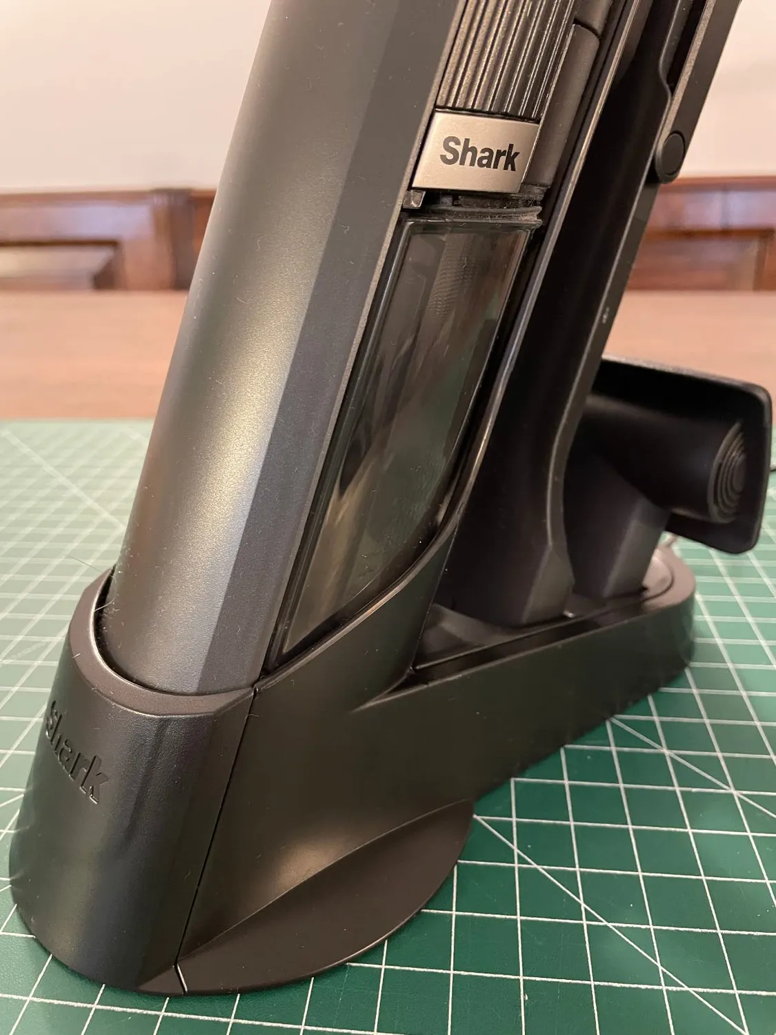 Shark WandVac 1.0 aspirabriciole grigio 8 minuti leggero