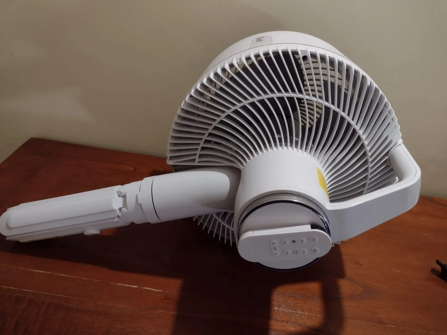 Shark FlexBreeze ventilatore con nebulizzatore bianco