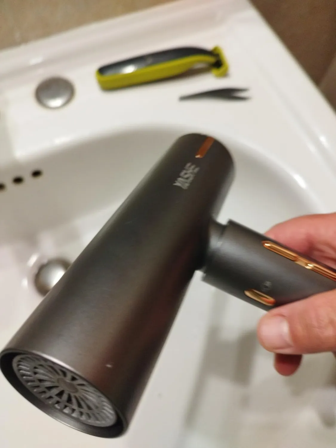 Yashe Asciugacapelli Ionico 1800W con Diffusore