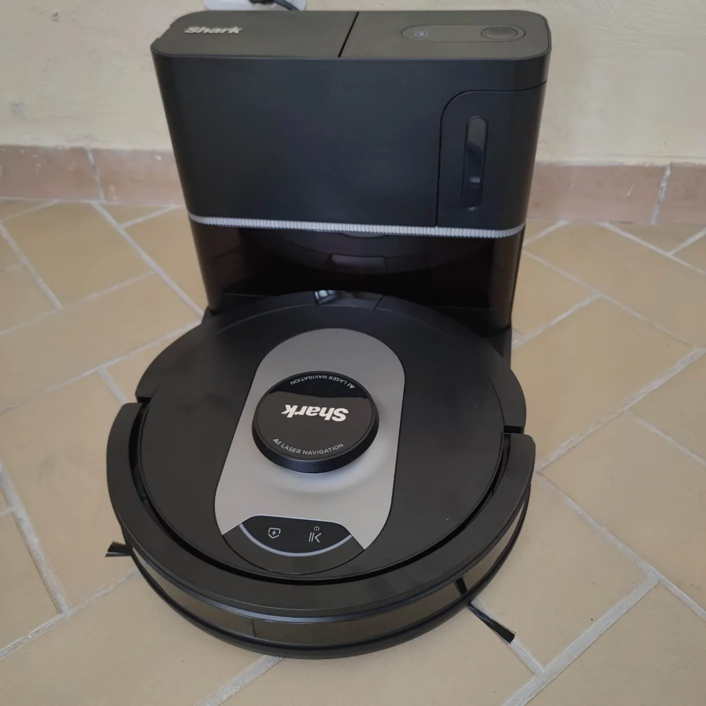 Shark AI 360 RV2500SEU Robot Aspirapolvere 120min Base