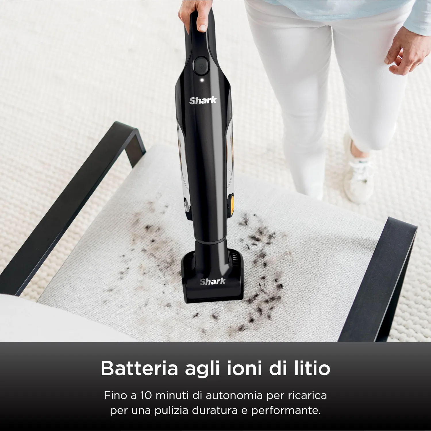 Shark Aspirabriciole senza filo portatile con pet tool nero