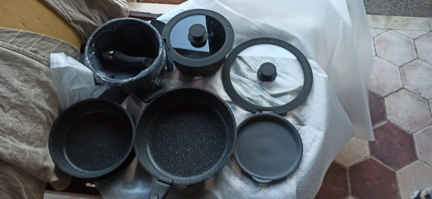 YASHE Batteria Pentole Induzione 15 Pezzi senza PTFE Forno