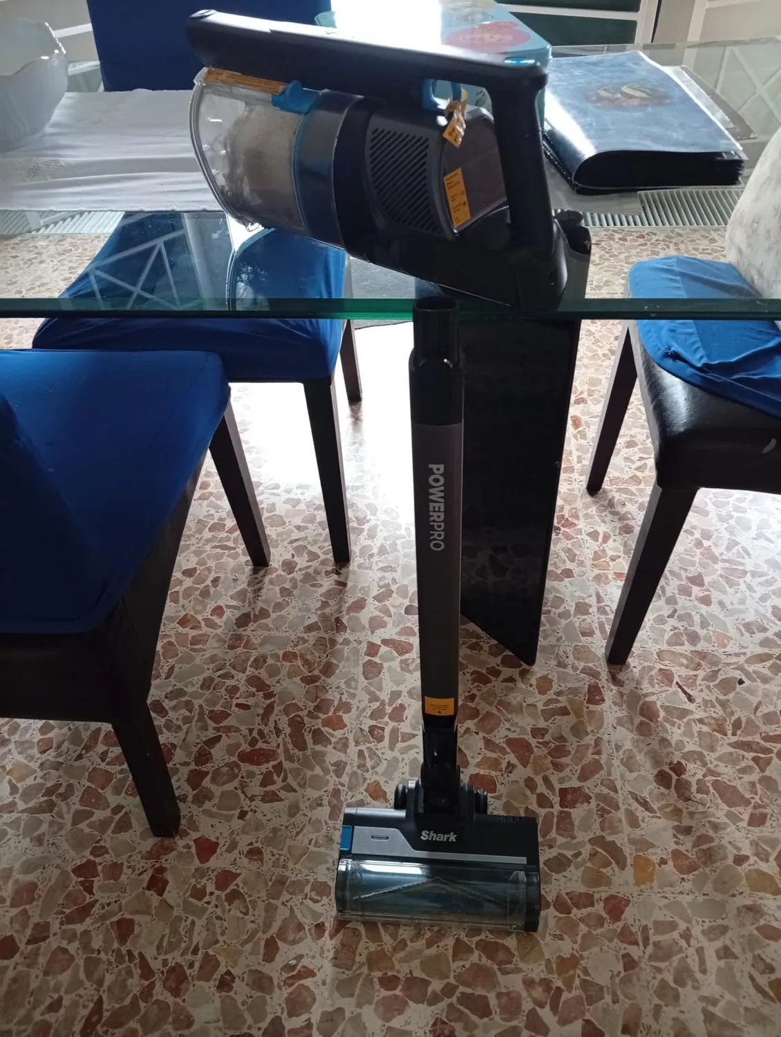Shark PowerPro Aspirapolvere Senza Filo Blu Standard 50Min