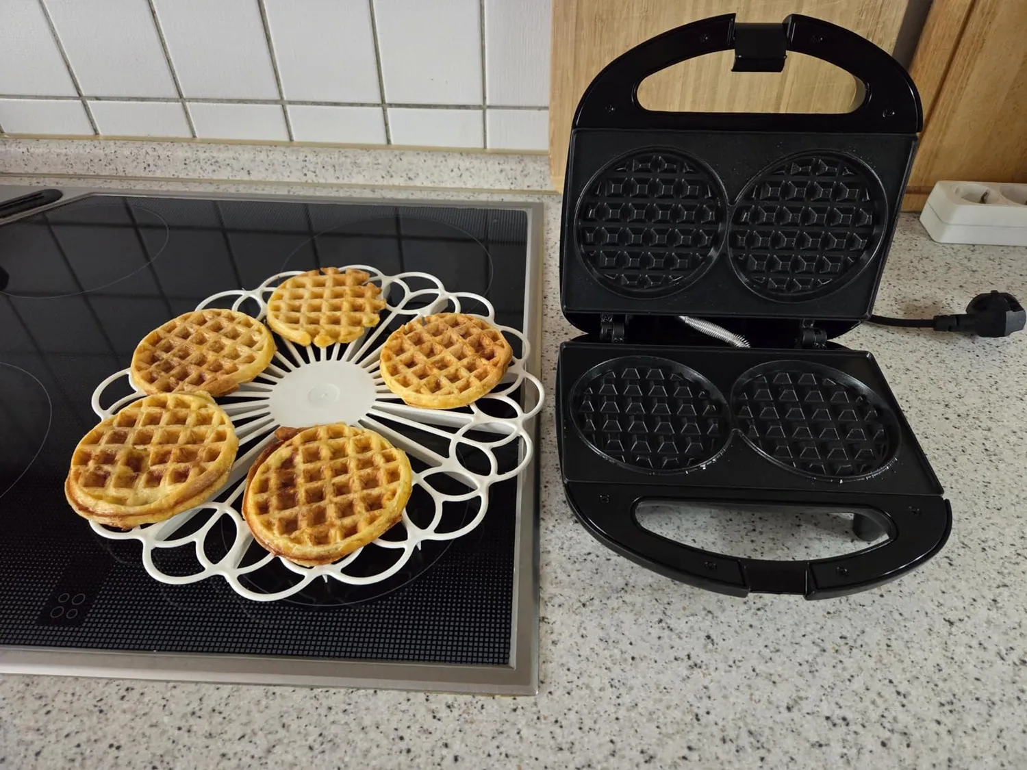 Yashe Mini Waffle Maker doppio piastra waffle antiaderente