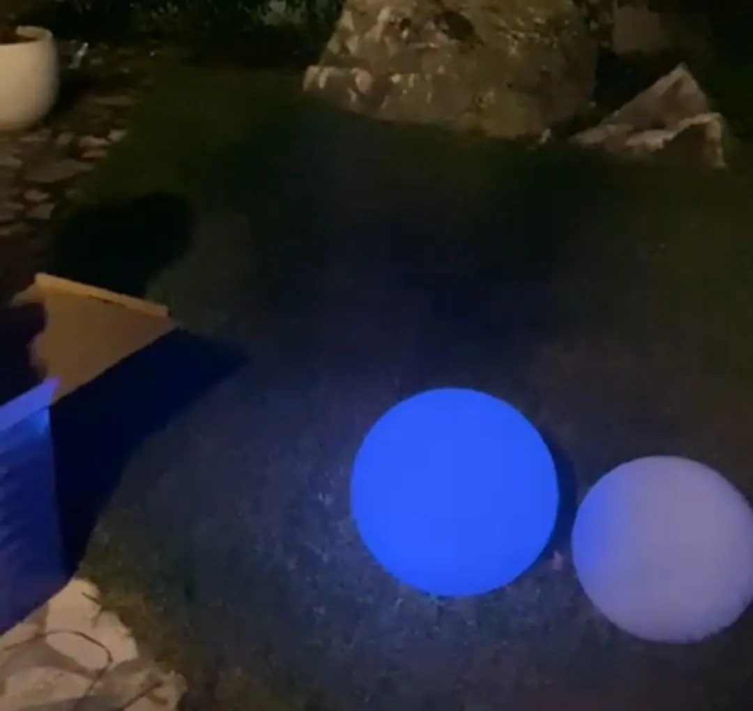 Beper P207ILO226 sfera luminosa giardino solare 40 cm RGB
