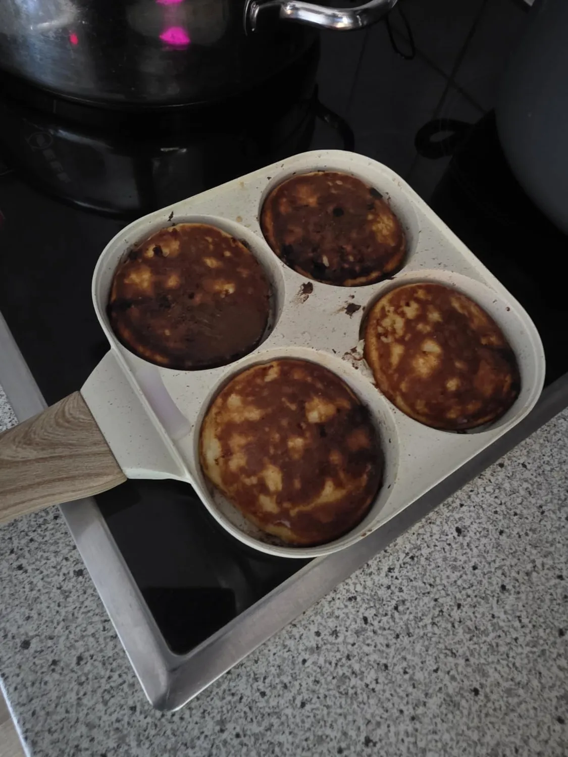 Yashe padella pancake 4 fori senza PTFE per induzione