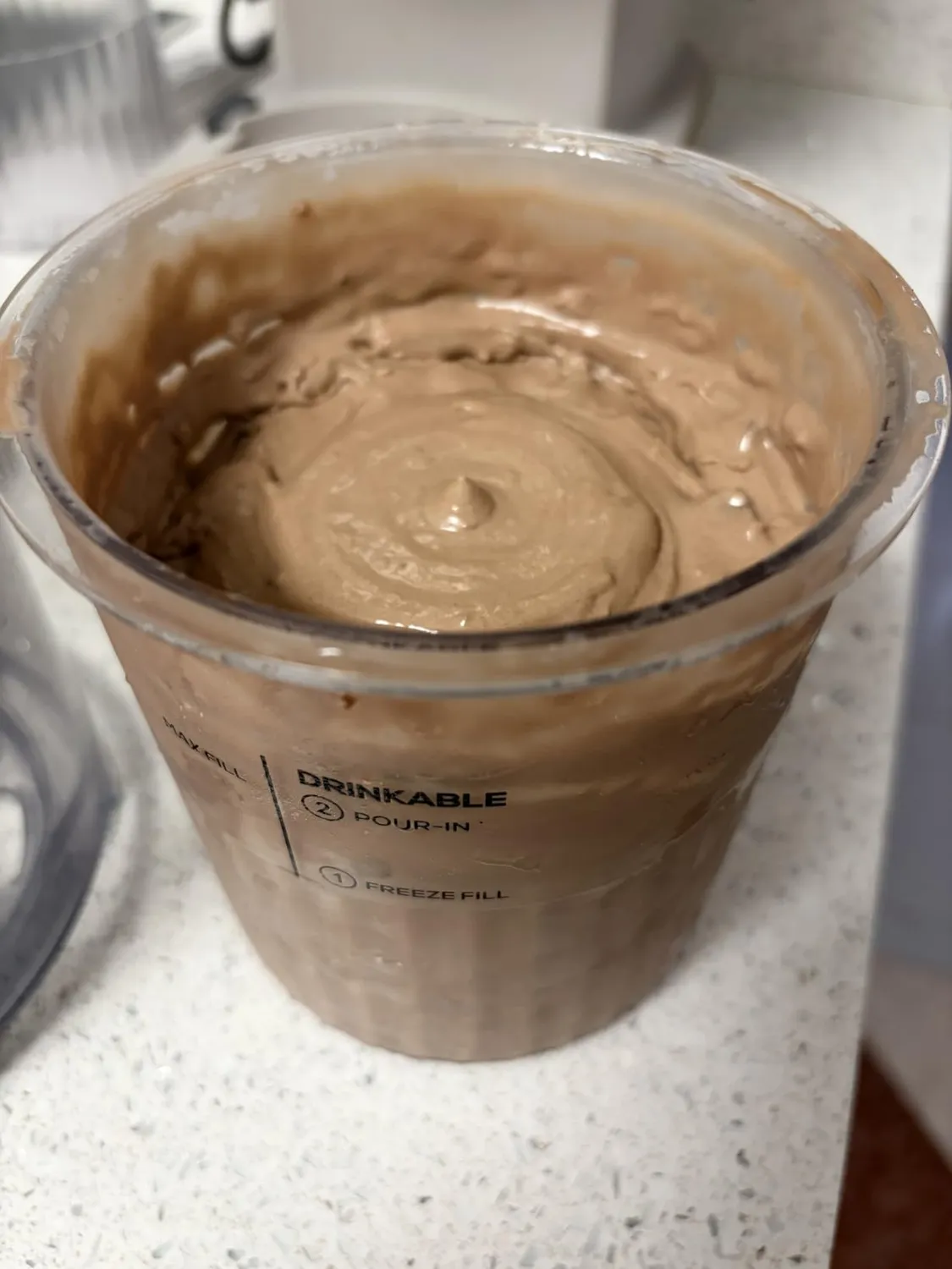 Ninja CREAMi Deluxe gelatiera beige 10 programmi 2x710 ml