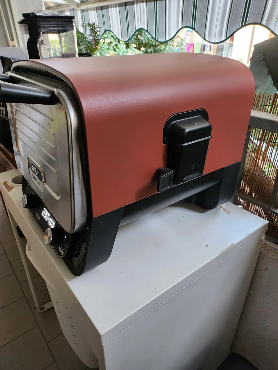 Ninja Woodfire OO101EU Forno Pizza Esterno 8-in-1 rosso