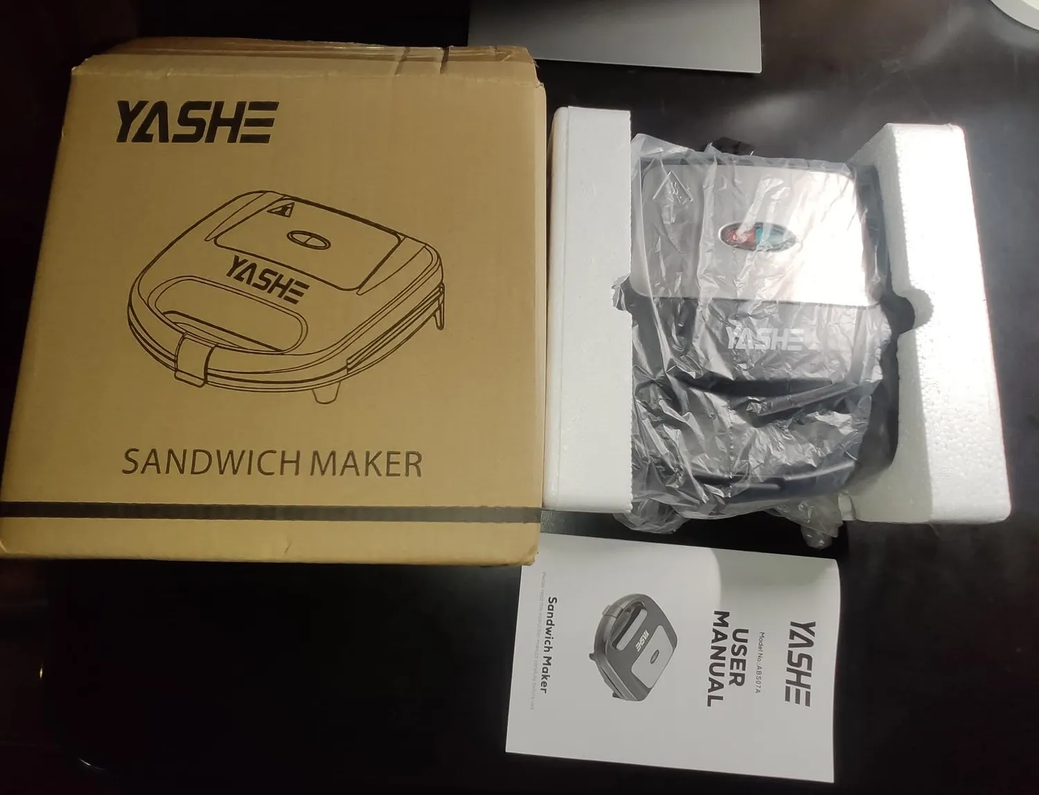 Yashe Tostapane Piastra Panini 4 Fette Argento 1800W
