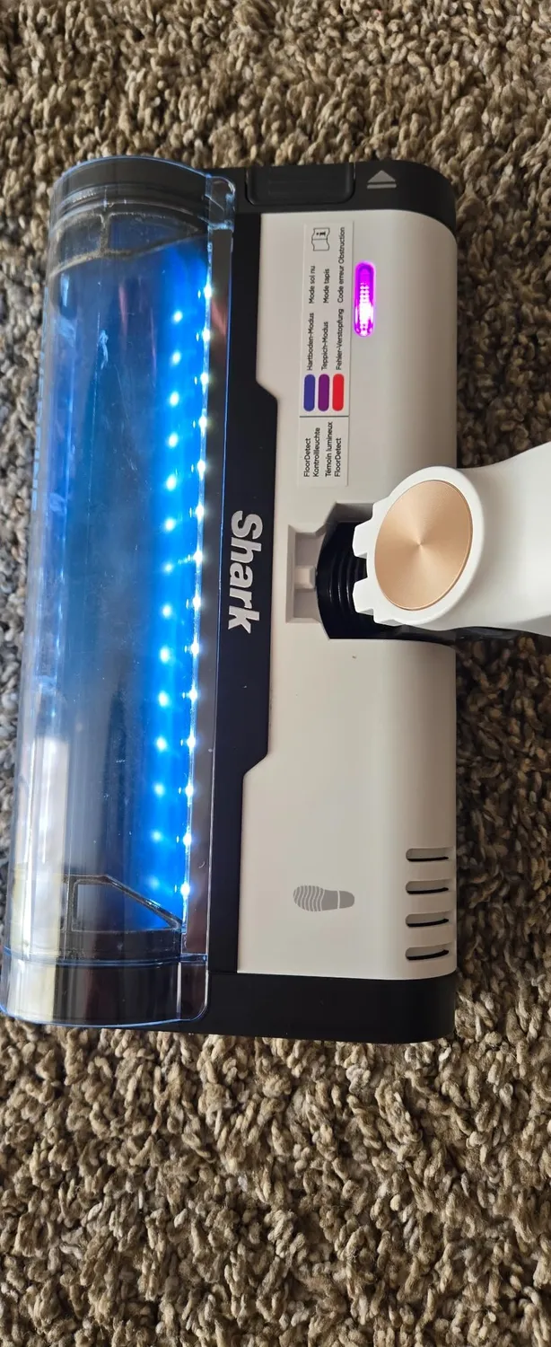 Shark Clean & Empty Aspirapolvere Senza Filo base auto