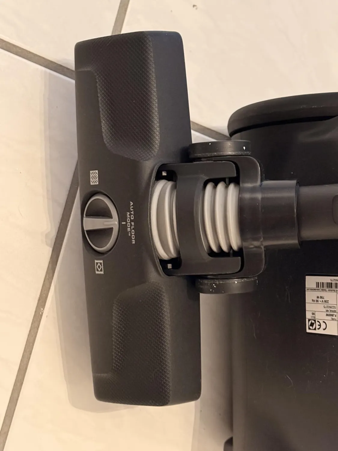 AEG Clean 6000 AB61C1OKO Aspirapolvere 750W