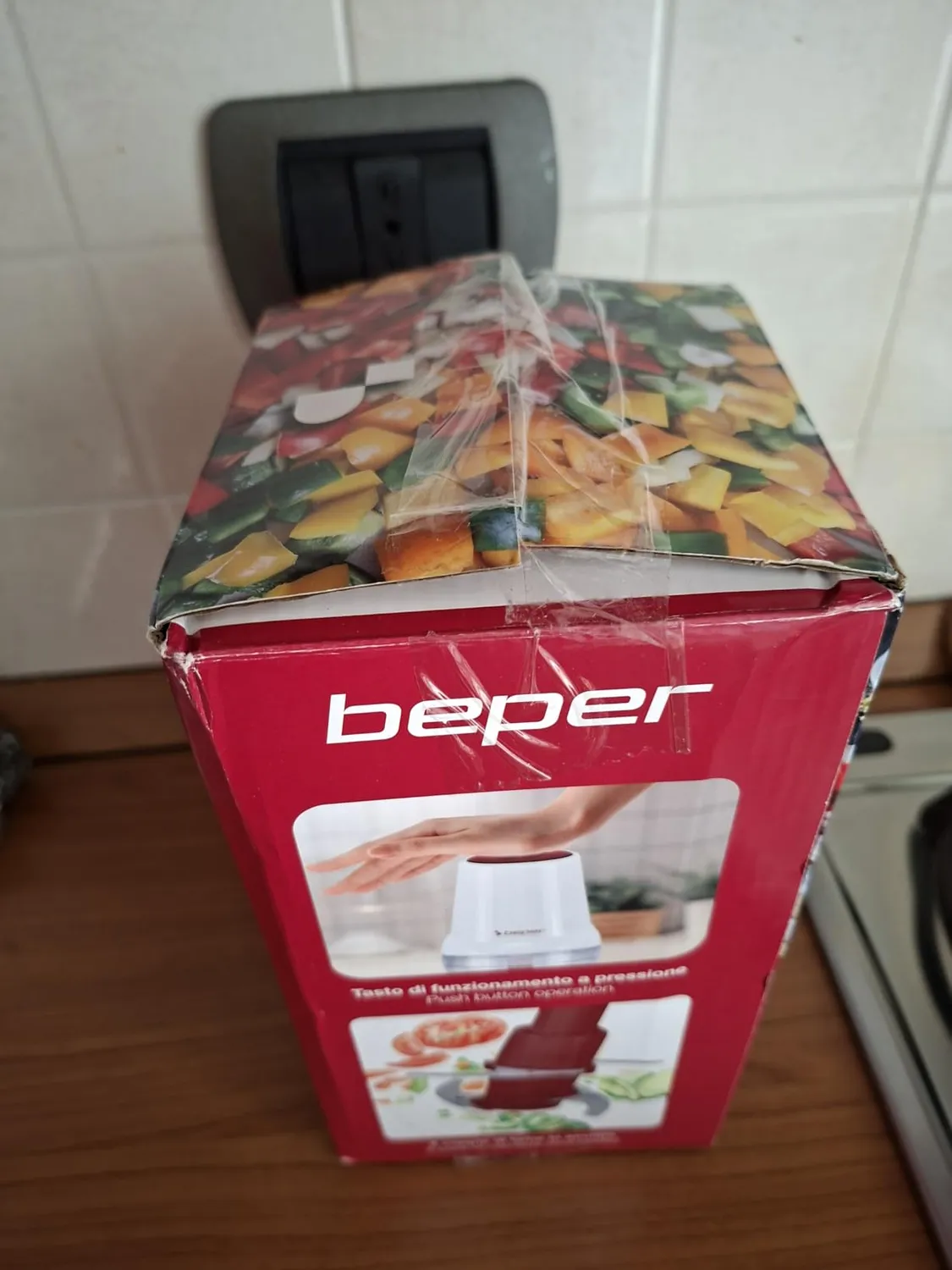 Beper P102ROB010 tritatutto 400W 500 ml bianco rosso