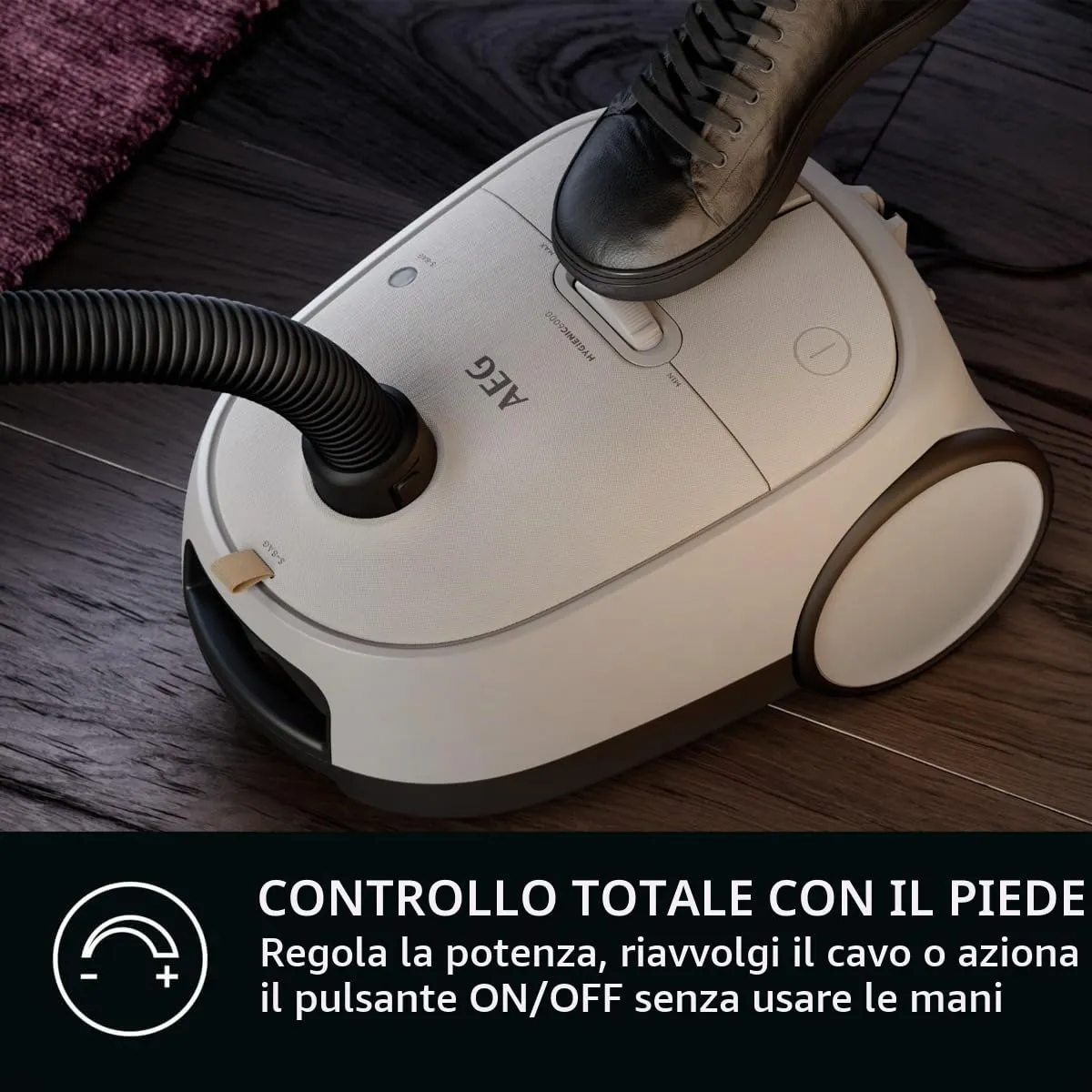AEG AB61H6SW Aspirapolvere Sacco Bianco Opaco 850W