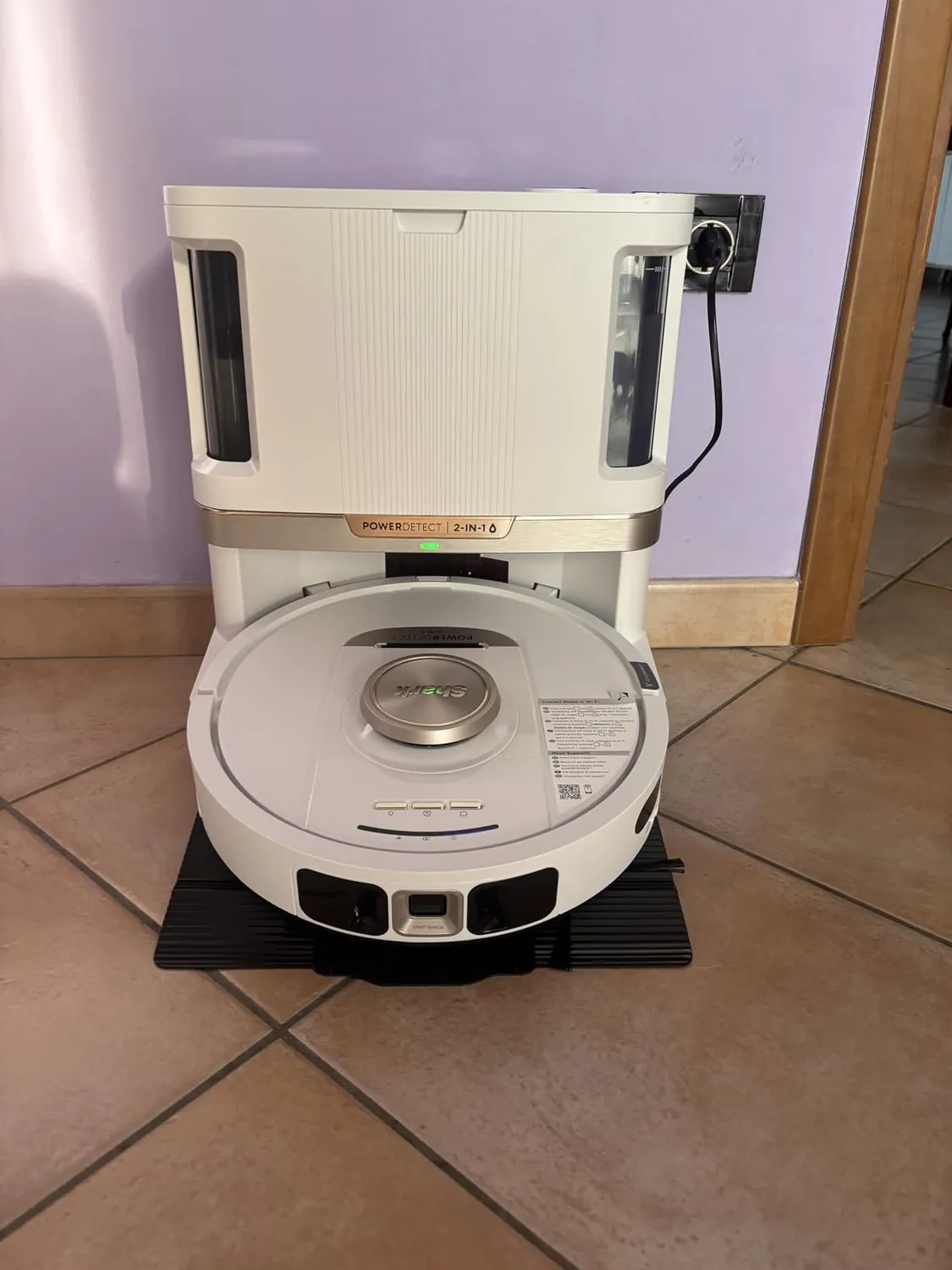 Shark PowerDetect NeverTouch Pro robot lavapavimenti Standard