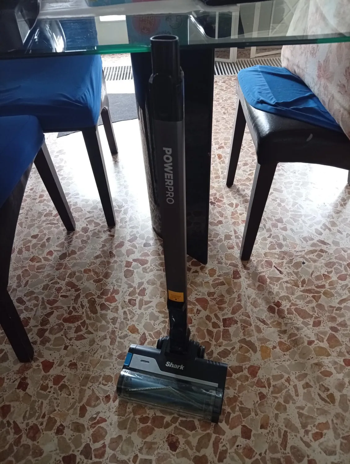 Shark PowerPro Aspirapolvere Senza Filo Blu Standard 50Min