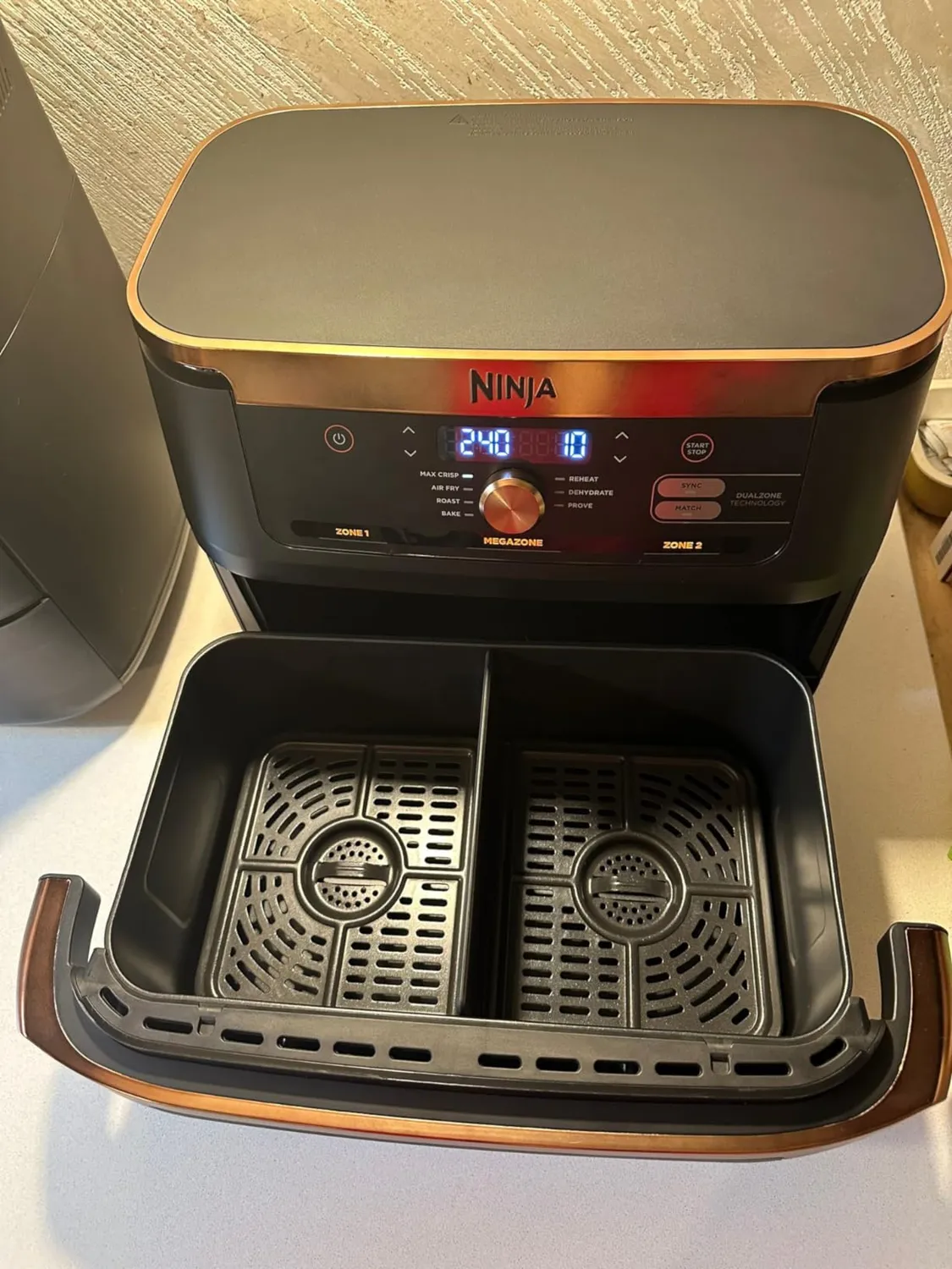 Ninja FlexDrawer Friggitrice 10,4L Nero Rame con Pinze
