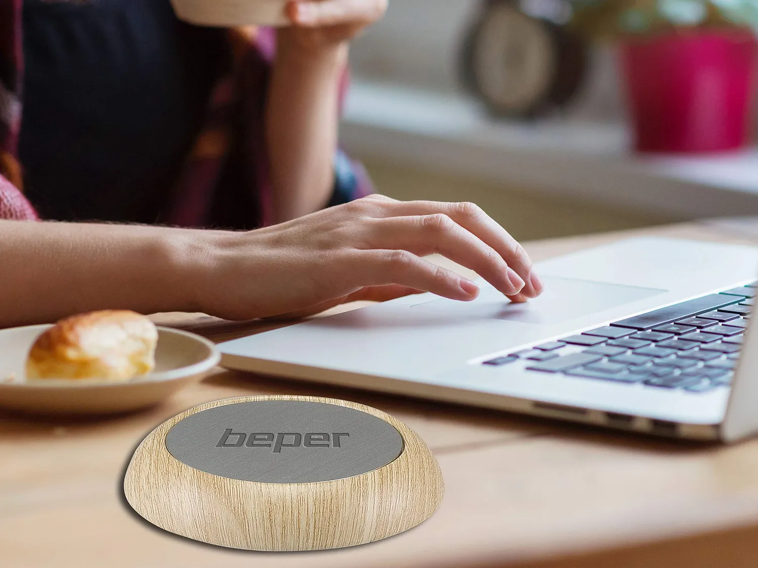 Beper P201UTP003 scaldatazze USB 5W piccola