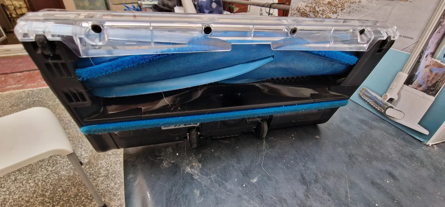 Shark Clean & Empty Aspirapolvere Senza Filo base auto