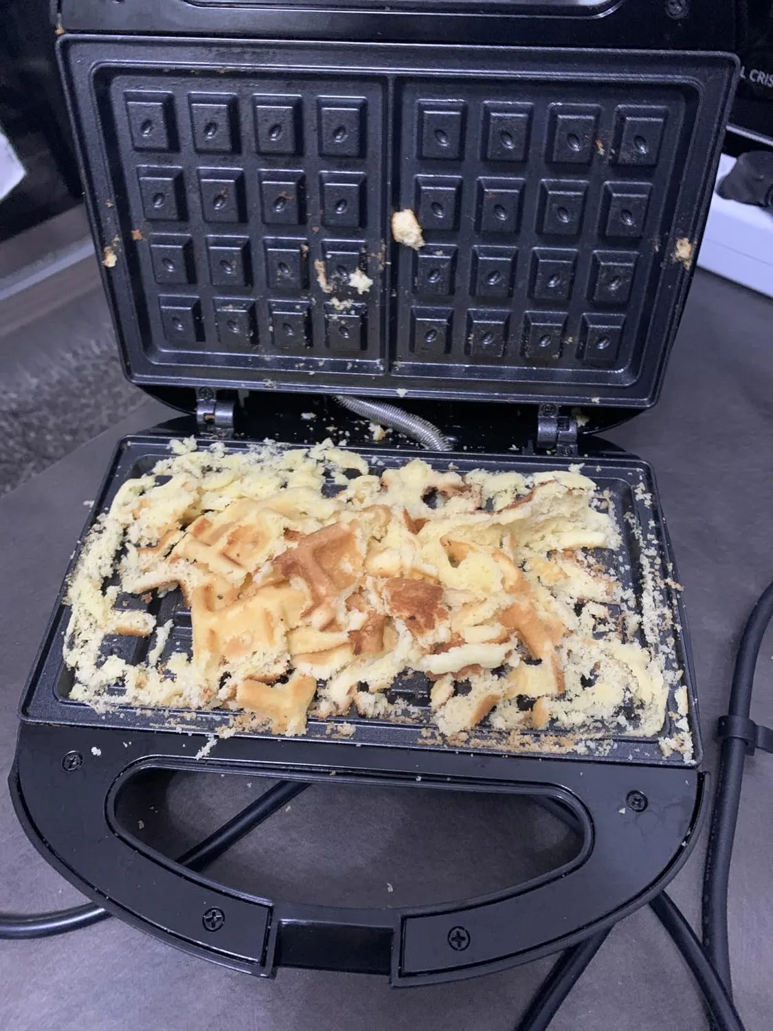 Yashe Piastra Waffle 4 Fette Medium 1200W Antiaderente