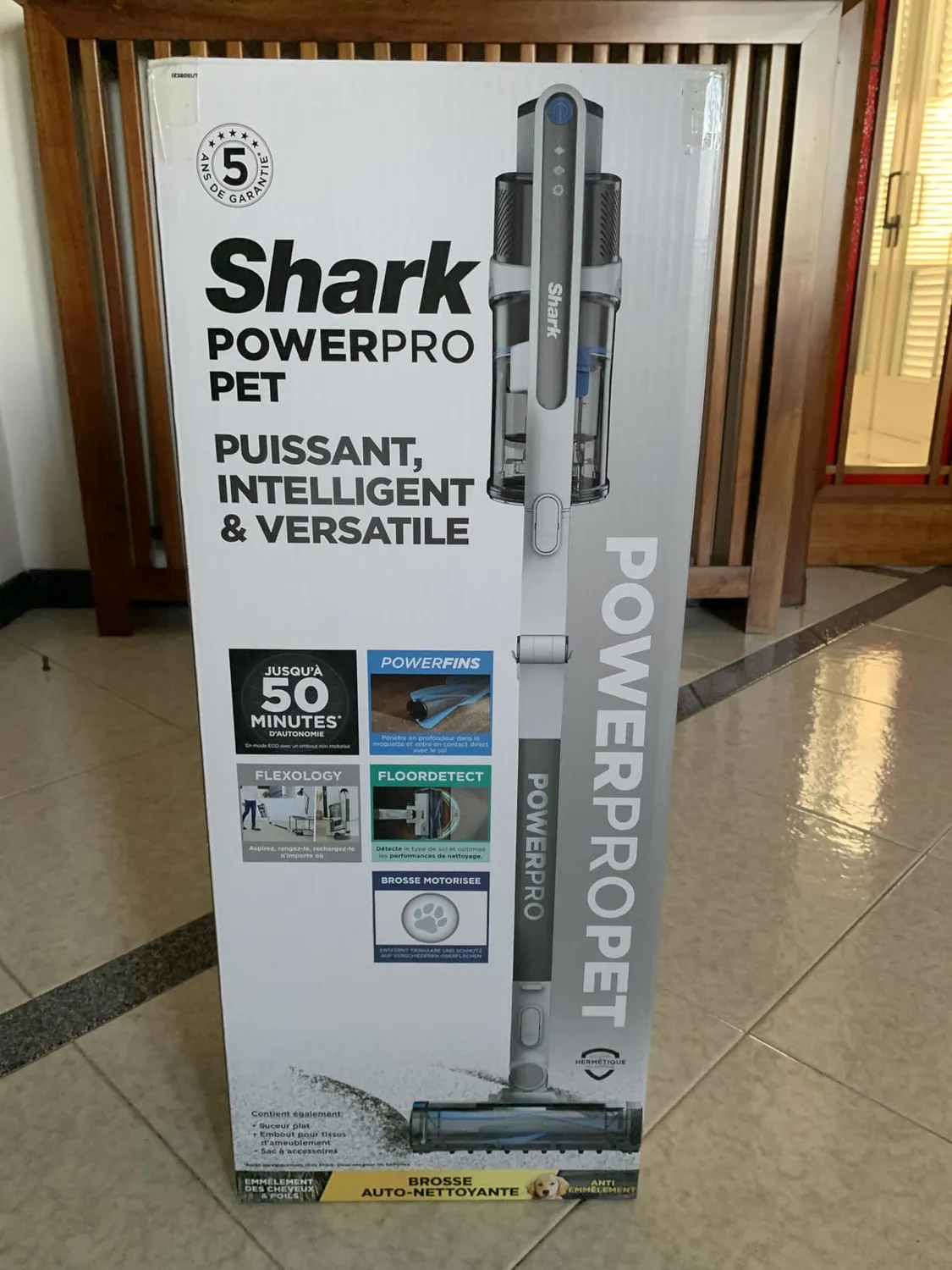 Shark PowerPro IZ382EUT aspirapolvere senza filo ottone chiaro