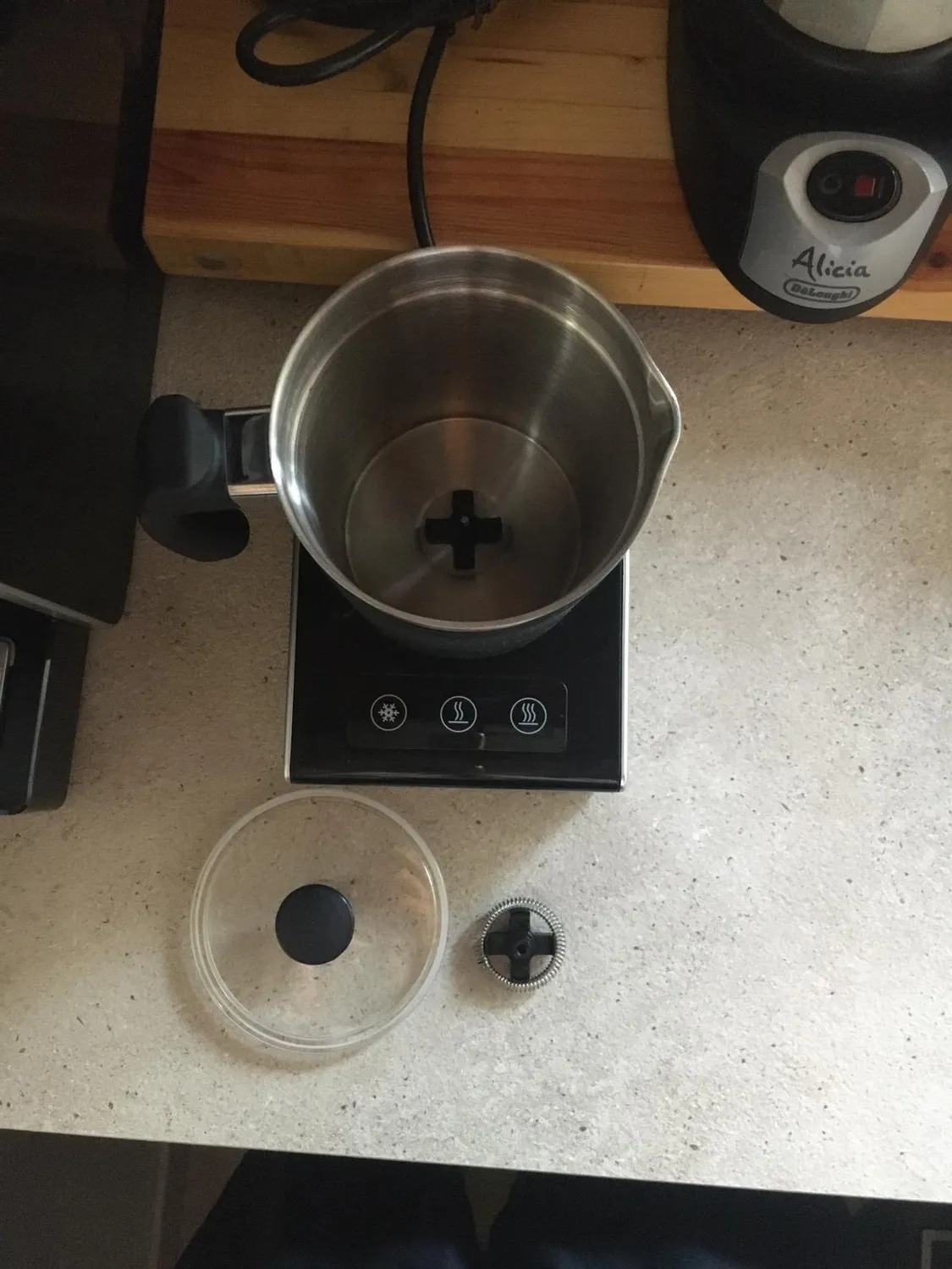 Beper BB.200 Montalatte Elettrico Magnetico 500ml Lavabile