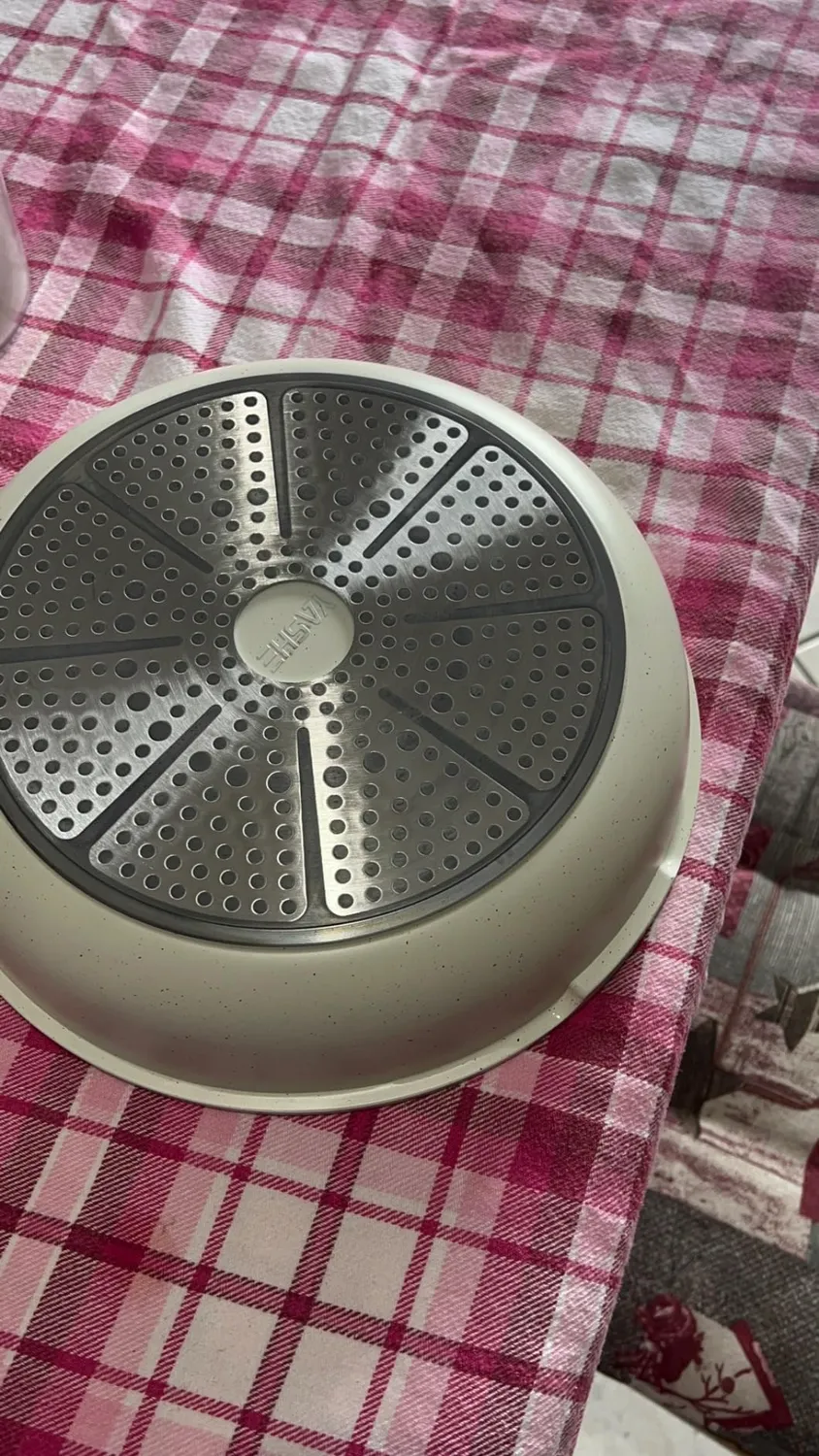 YASHE set 13 pentole e padelle antiaderenti manico staccabile crema