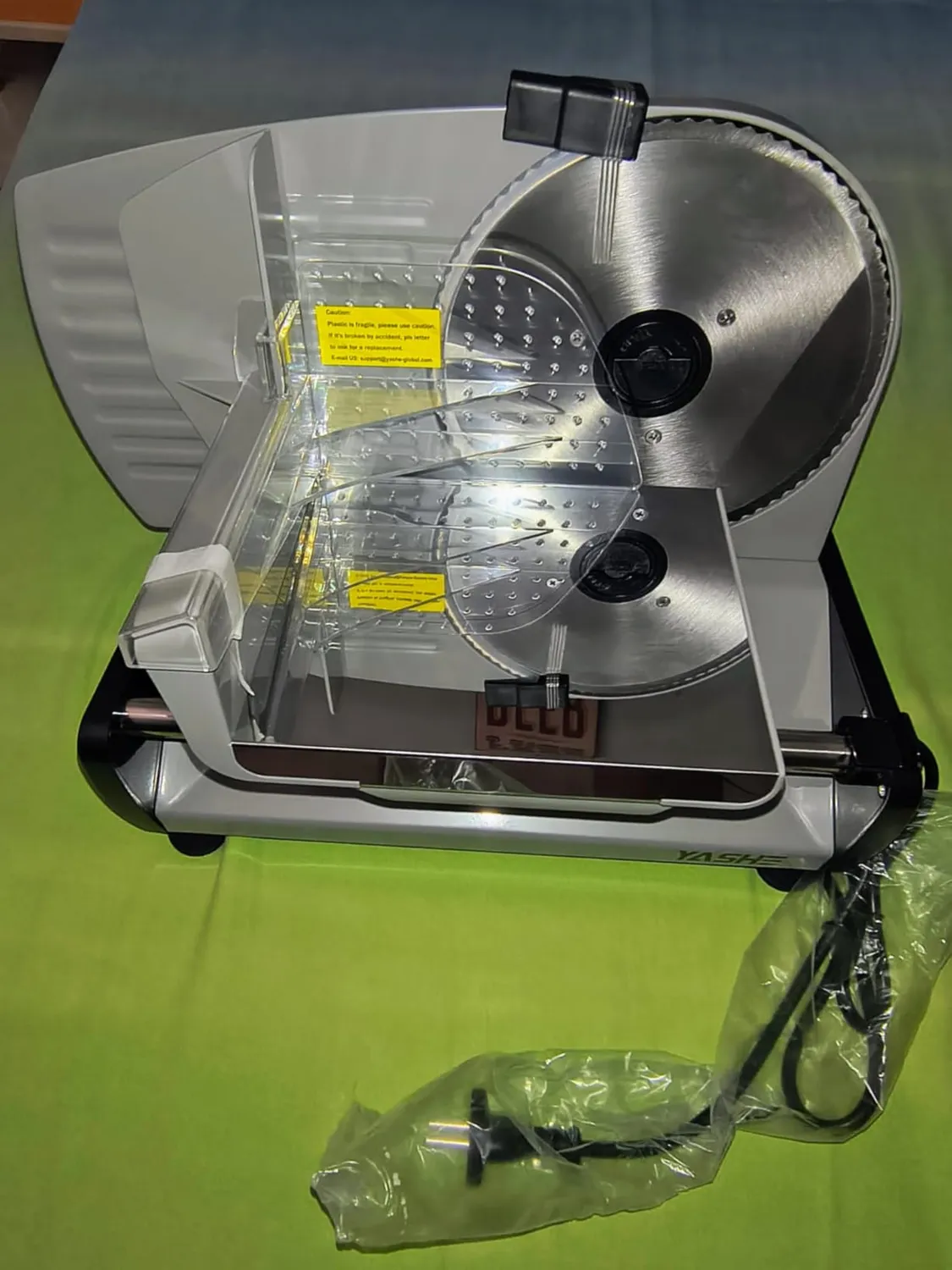 Yashe Affettatrice Elettrica 2 Lame Vassoio 200W 19cm