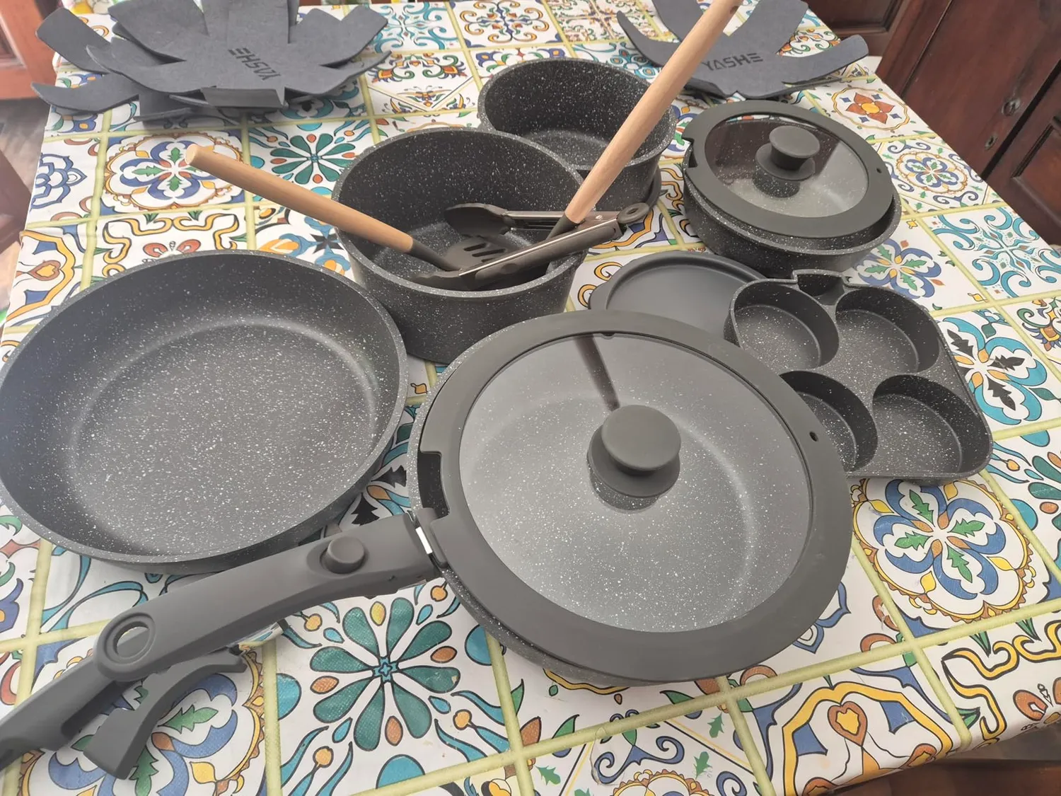 YASHE set pentole induzione 20 pezzi con padella uova