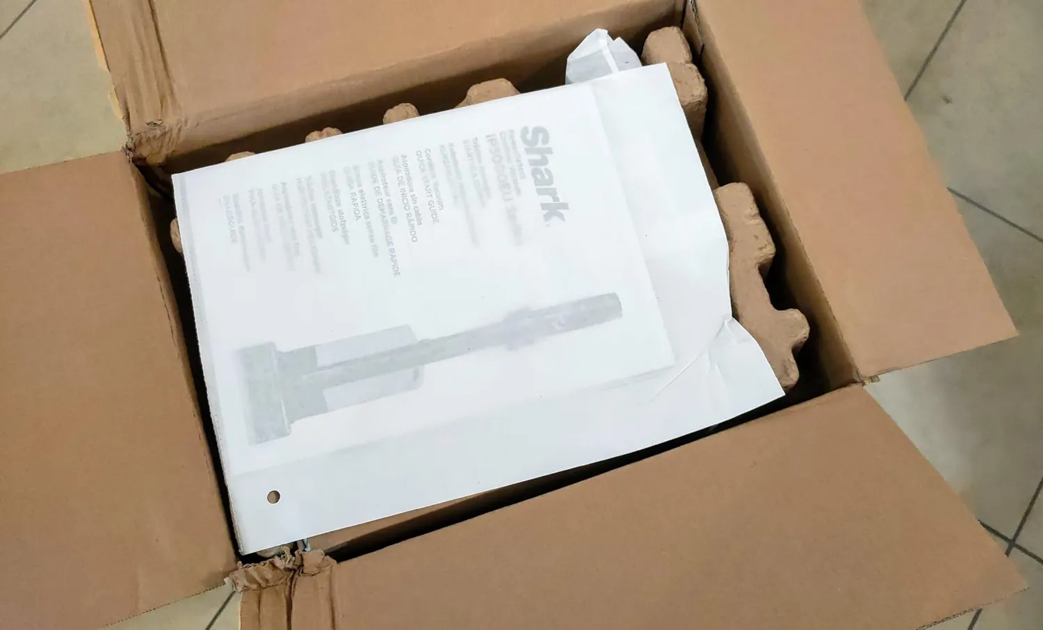 Shark PowerDetect Clean&Empty aspirapolvere senza filo base autosvuotante
