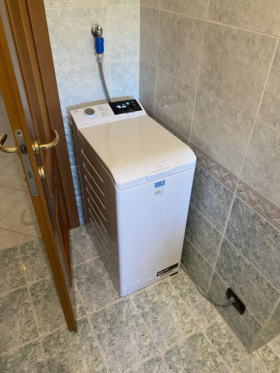 AEG Serie 6000 LTR6G26A lavatrice 6 kg classe A